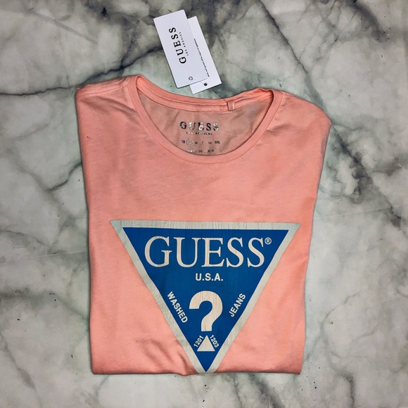 🌷spring 2019🌷 Classic Guess logo tee size S - Picture 2 of 5